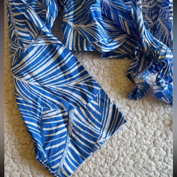 NWT Shade & Shore coverup top. Ties in front. Blue/white. Women’s small - Picture 4 of 4